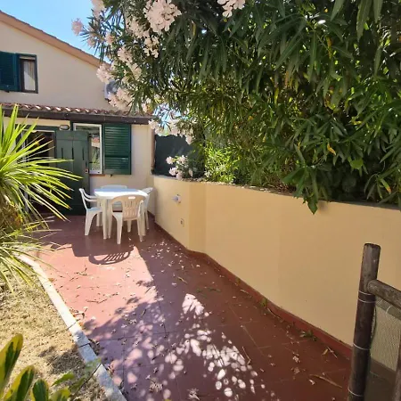 L'oleandro By Elba Holidays *